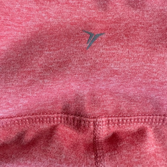 2 Pair of Old Navy High-Waisted Elevate CozeCore Crop Leggings for Women - Picture 6 of 13